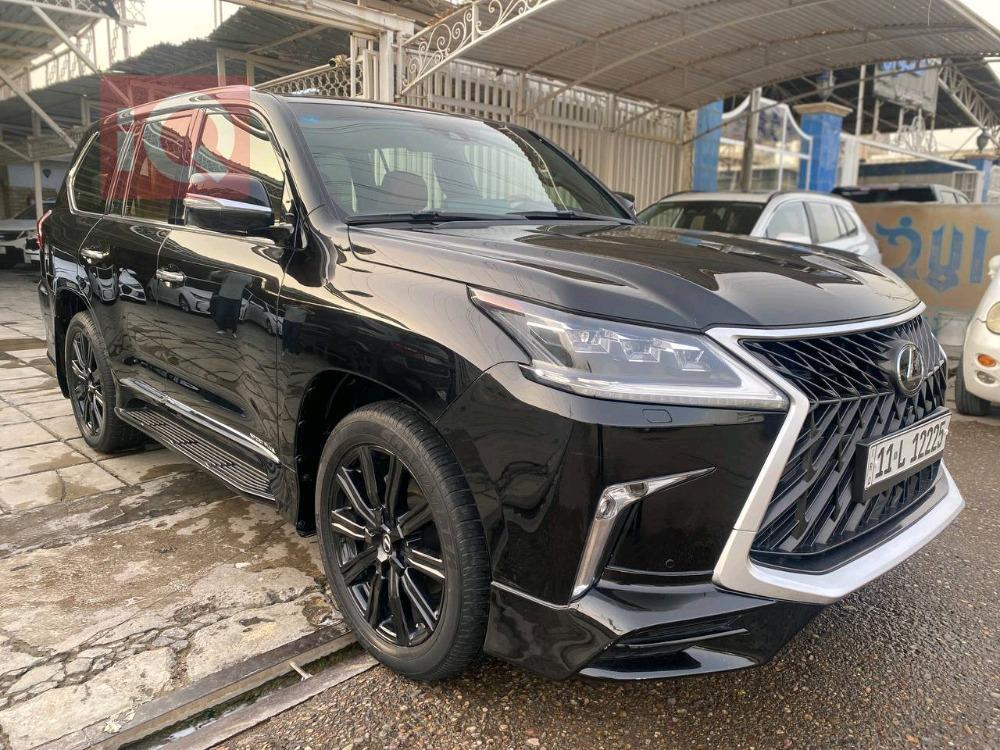 Lexus for sale in Iraq